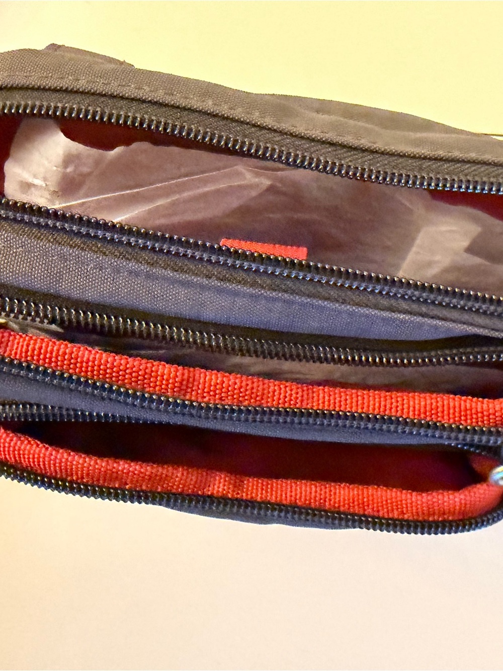 Baggallini Triple Zip crossbody belt bag in chocolate brown nylon - Picture 3 of 10